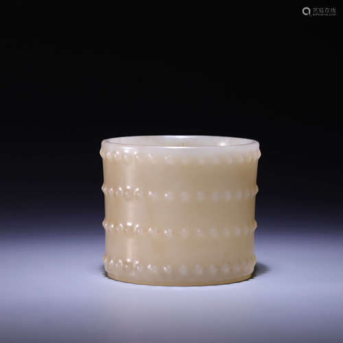 A CARVED WHITE JADE CUP,QING DYNASTY