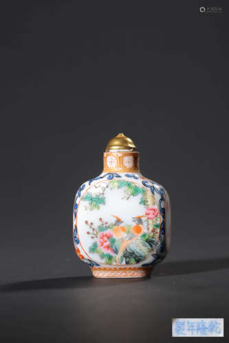 A YANGCAI‘FLOWER’ SNUFF BOTTLE,MAKE AND PERIOD OF QIANLONG