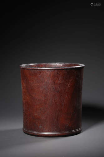 A CARVED ROSEWOOD BRUSHPOT,QING DYNASTY