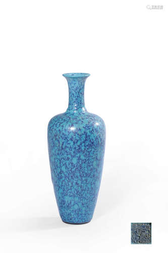 A ROBIN'S-EGG BLUE-GLAZED VASE,MARK AND PERIOD OF QIANLONG