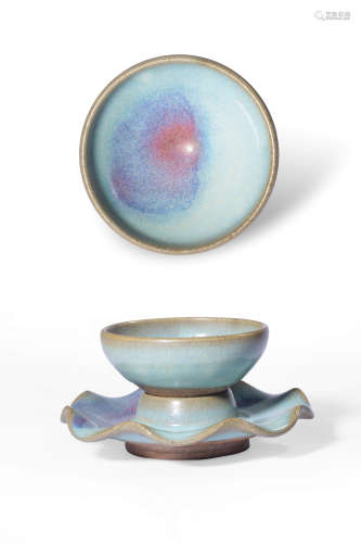 A JUNYAO TEA CUP AND STAND,SONG DYNSTY