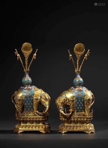 A PAIR OF PALE GREY-BLUE CLOISONNE ENAMEL ELEPHANTS,QIANLONG...