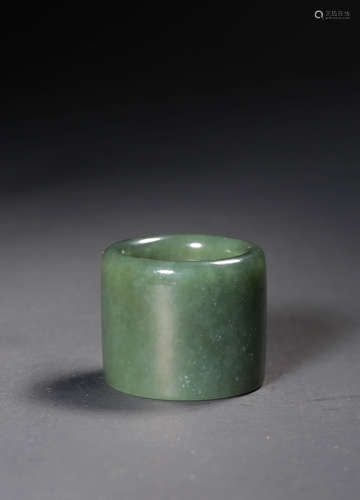 A SPINACH-GREEN JADE ARCHER'S RING,QING DYNASTY