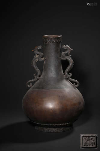A BRONZE VASE,XUANDE MARK,QING DYNASTY