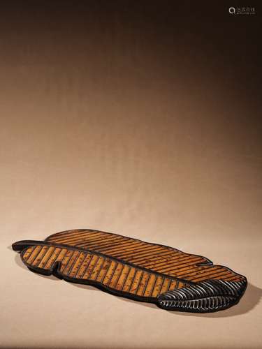 A WOOD DISH,QING DYNASTY