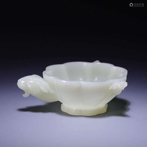 A WHITE JADE ‘RAMS’CUP,QING DYNASTY