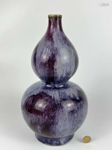 A gourd type monochrome vase, Qing Dynasty Pr.