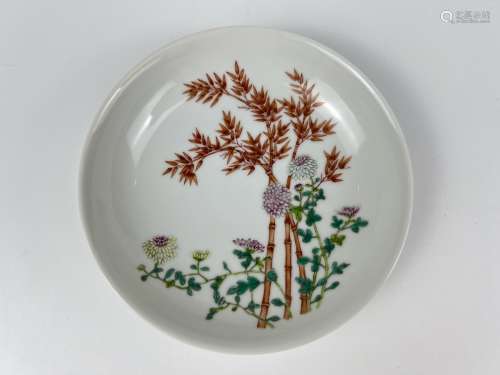 A famille rose dish, marked, Qing Dynasty Pr.