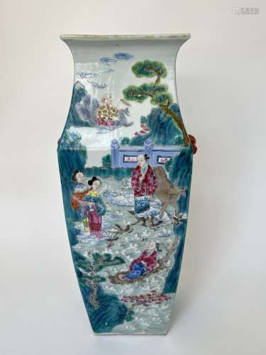 A famille rose vase, Qing Dynasty Pr.