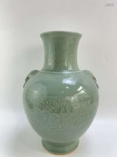 A pale celadon vase, QianLong Pr.