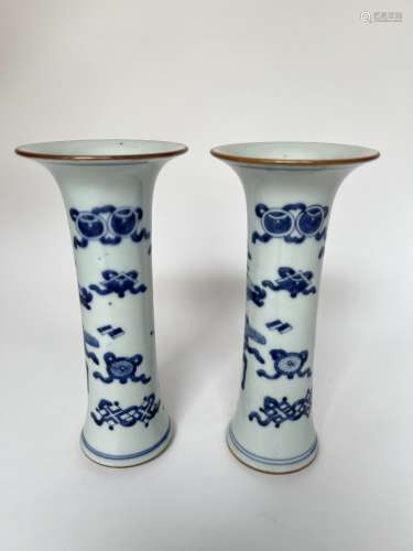 A pair of blue&white gu-type vase, KangXi Pr.