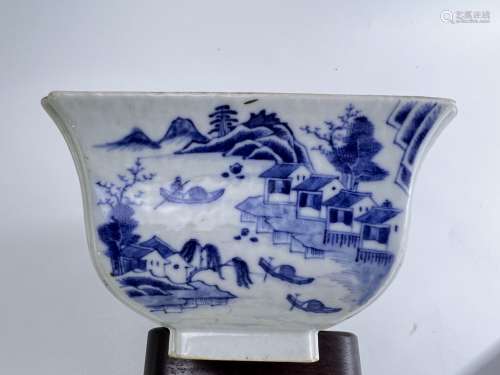 A very rare quadrangle blue&white bowl with gilt mark, QianL...