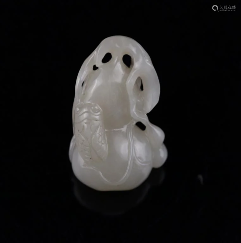 Jade Carved Gourd with Cicada