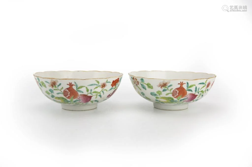 Pair of Famille Rose Barbed Rim Bowls