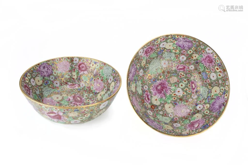 Pair of Export Gilt Polychrome Glazed Floral Bowls, 20th Cen...