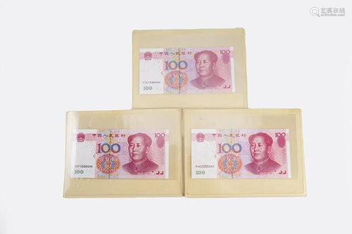 Set of 3 Â¥100 Renminbi Banknotes, No. P7D7 444444; R3A2 555...