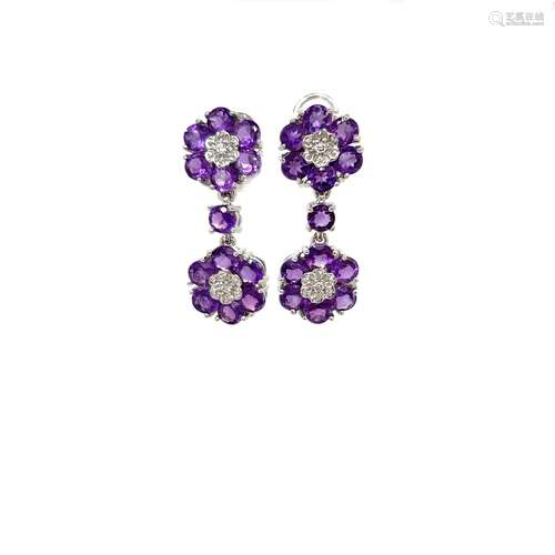 18k Amethyst Flower Dangle Earrings