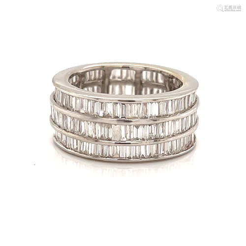 18k Baguette Diamond Band 