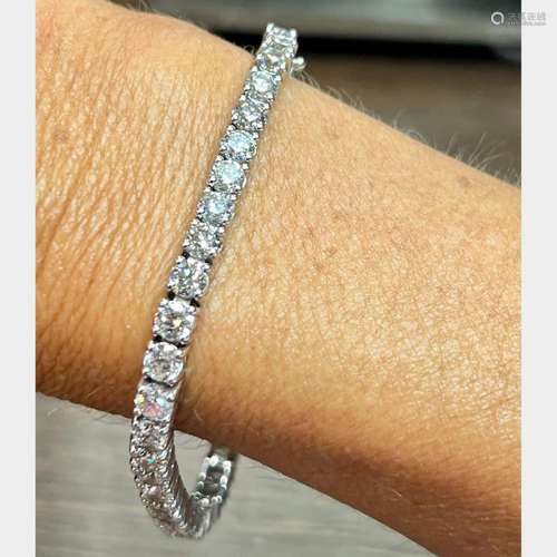 14K White Gold 12.50 Ct. Diamond Tennis Bracelet