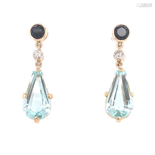 18k Aqua Diamond Onyx Earrings