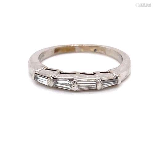 14k Diamond Band