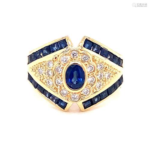 18k Sapphire Diamonds Ring