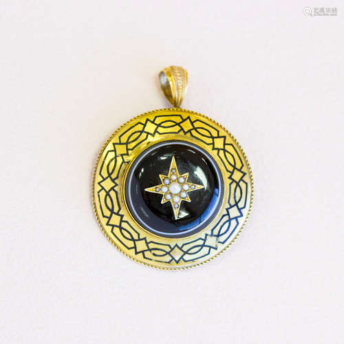 14k Victorian Star with Banded Agate Pin Pendant 