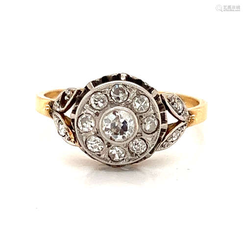 18k Platinum Late Victorian Diamond Ring 