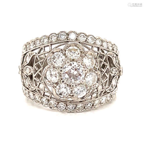 Platinum Flower Motif Diamond Ring 