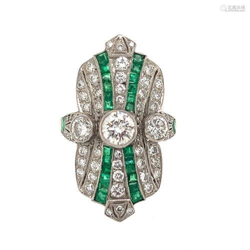 Platinum Diamond Emerald Ring 