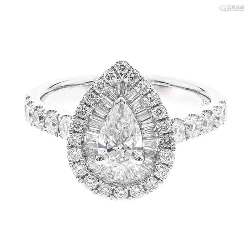 18k Diamond Engagement Ring