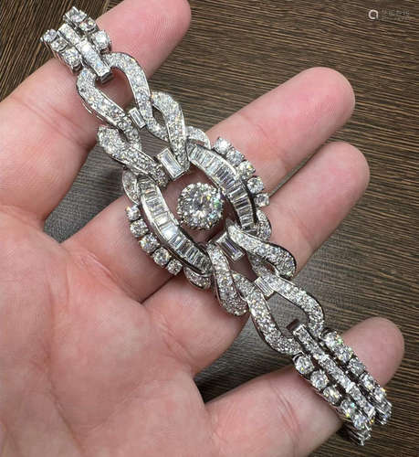 Art Deco Platinum 18.20 Ct. Diamond Bracelet