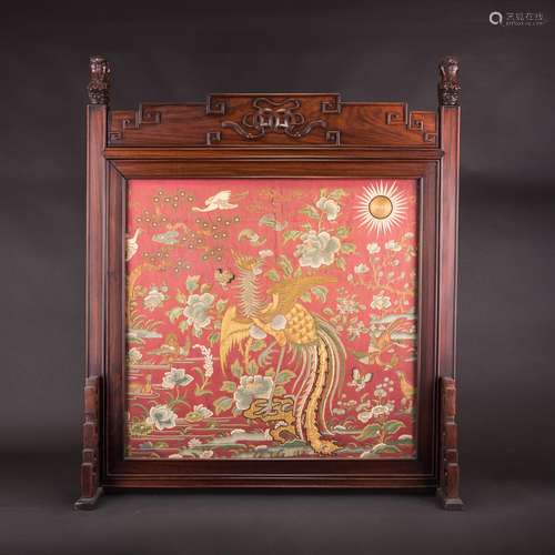 AN EMBROIDERED 'PHOENIX' SCREEN AND STAND, QING DY...