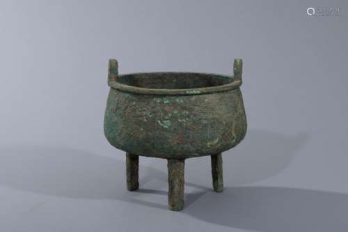 Chinese Han bronze tripot censer Ding