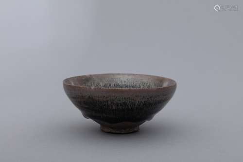 Song Jian black glazed teabowl with rabbit-fur design