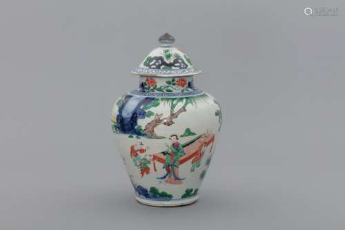 Qing blue and white and colorful figured porcelain jar