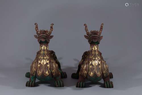 pair of Warring-State silver-gold inlaid bronze beasts