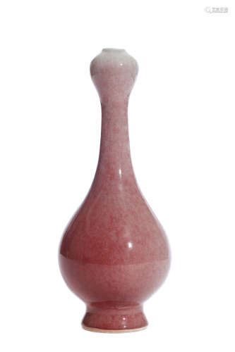 Qing Ji-red garlic vase