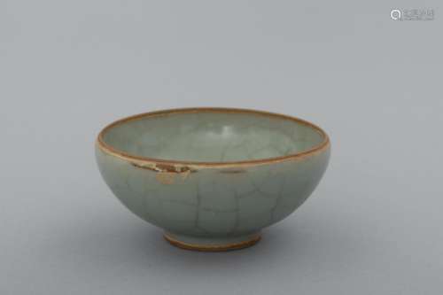 Song Longquan celadon ceramic cup