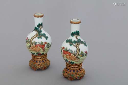 Qing enamelled colorful vases