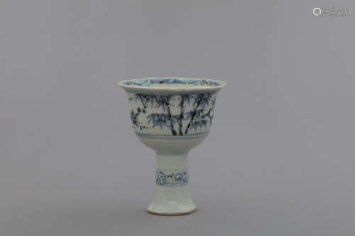 Ming blue and white floral stem-cup