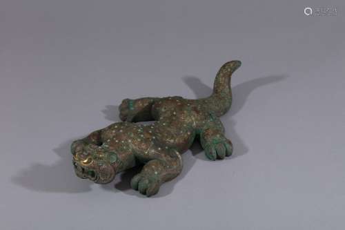 Warring-State silver-gold inlaid bronze monster