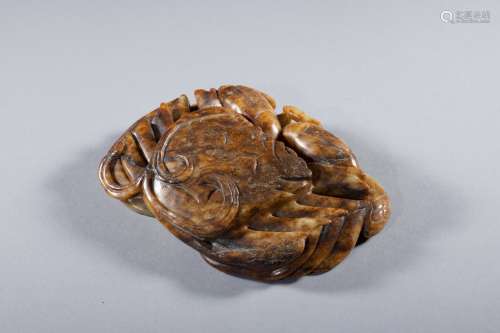 Ming Hetian jade crab for ornament