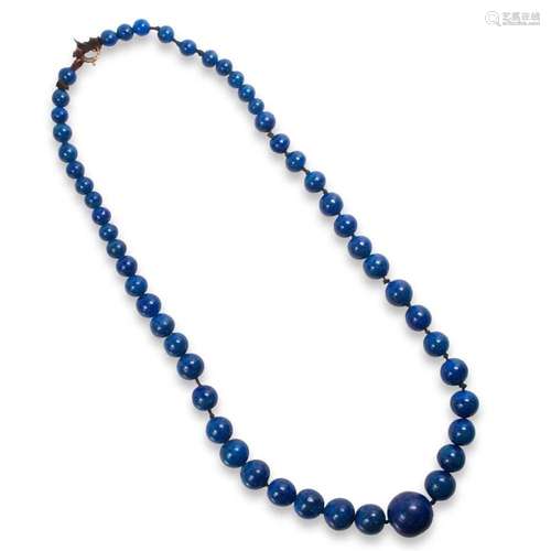 A lapis lazuli bead necklace