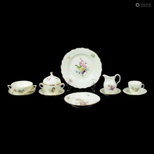 (Lot of 107) A Royal Copenhagen assembled dinner service in ...