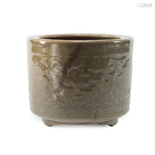 Chinese Longquan celadon glazed brush pot