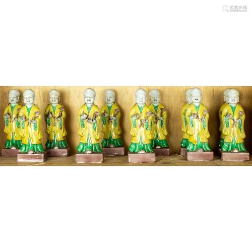 (lot of 11) Chinese famille verte porcelain figures