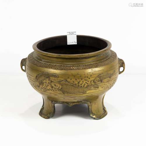 Japanese bronze tripod censer