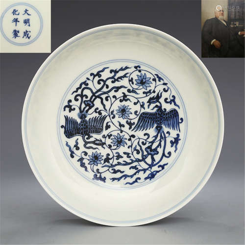 Ming Chenghuan system Blue and white double phoenix dress pa...