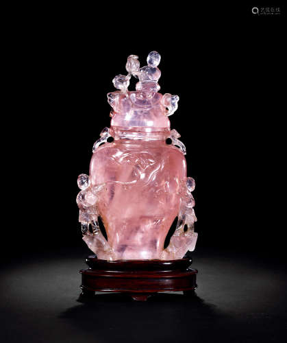 清中期 芙蓉石雕婴戏图赏瓶